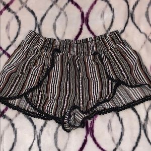 🌼Forever 21 shorts🌼